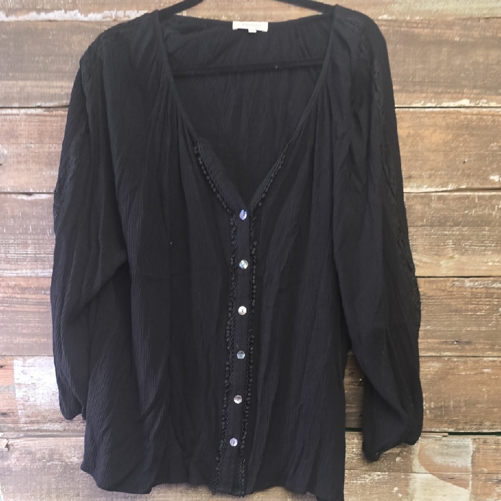 Angels Black V-Neck Button-Front Blouse, Size 3X